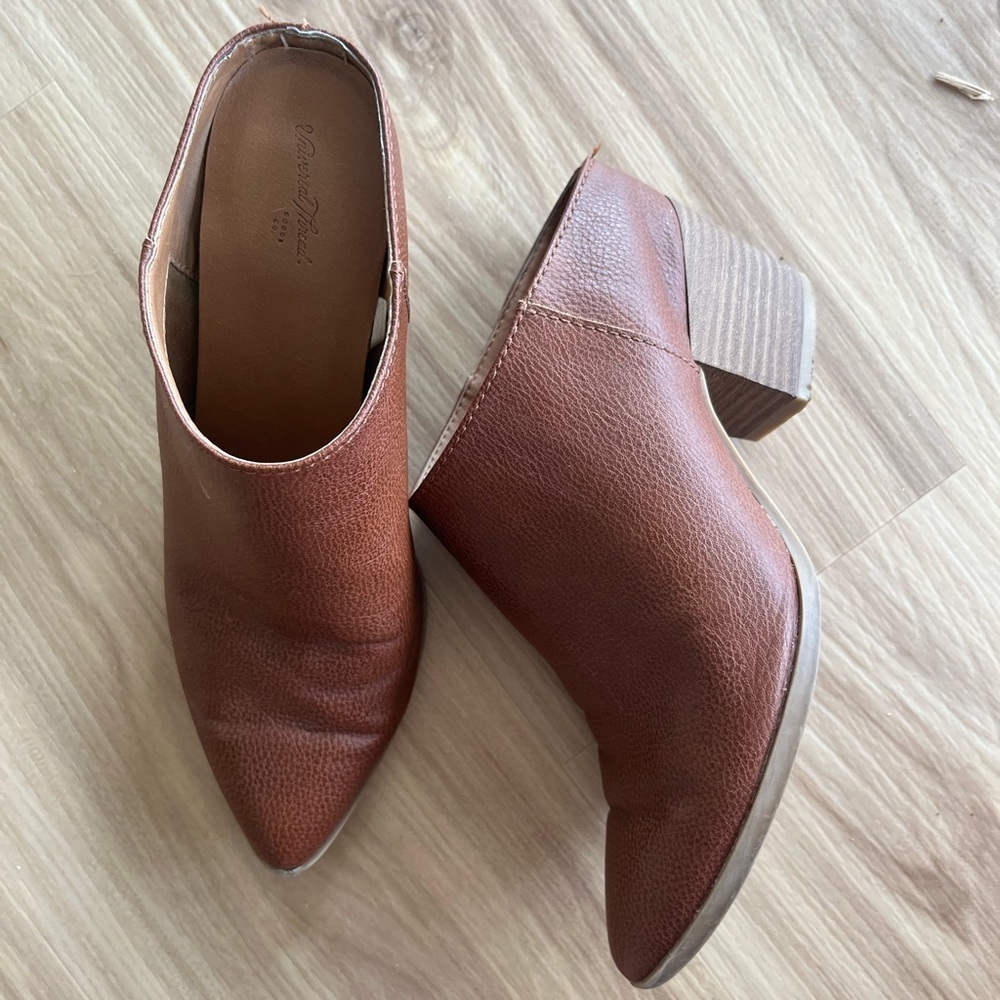 Faux Leather pointed toe mules
